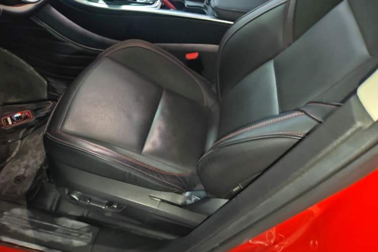 Used Lynk & Co 01 2017 2.0T Four-Wheel Drive Pro Edition Left Front Seat