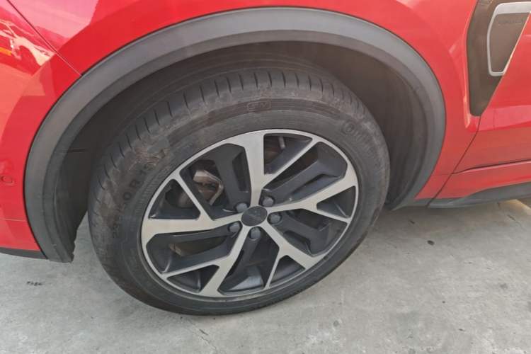 Used Lynk & Co 01 2017 2.0T Four-Wheel Drive Pro Edition Left Front Wheel Hub