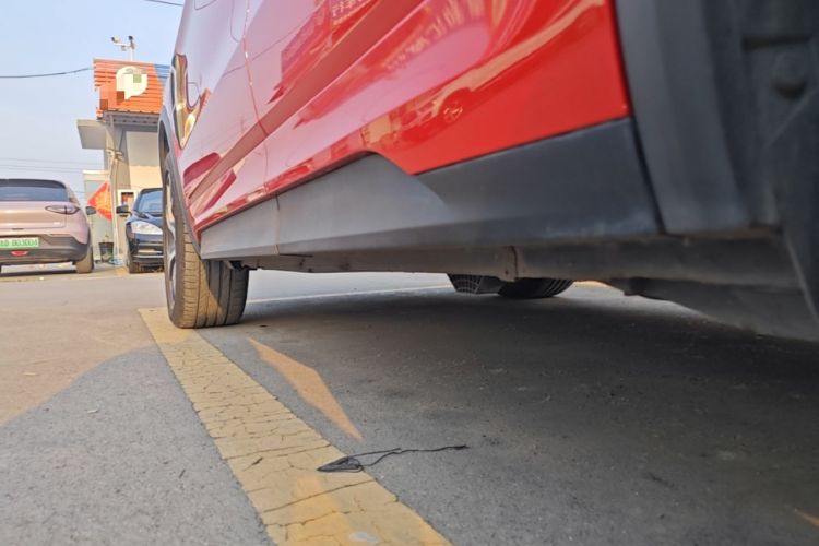 Used Lynk & Co 01 2017 2.0T Four-Wheel Drive Pro Edition Left Side Sill