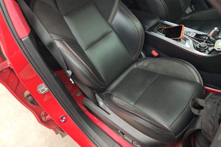 Used Lynk & Co 01 2017 2.0T Four-Wheel Drive Pro Edition Right Front Seat