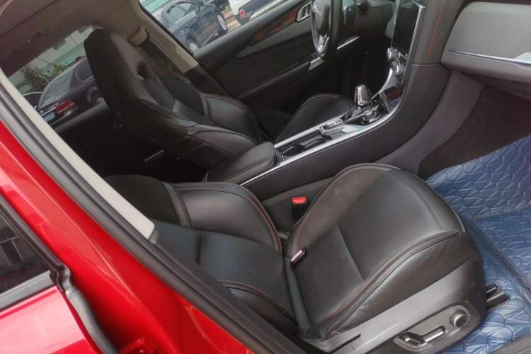 Used Lynk & Co 01 2017 2.0T Four-Wheel Drive Pro Edition Right Front Seat