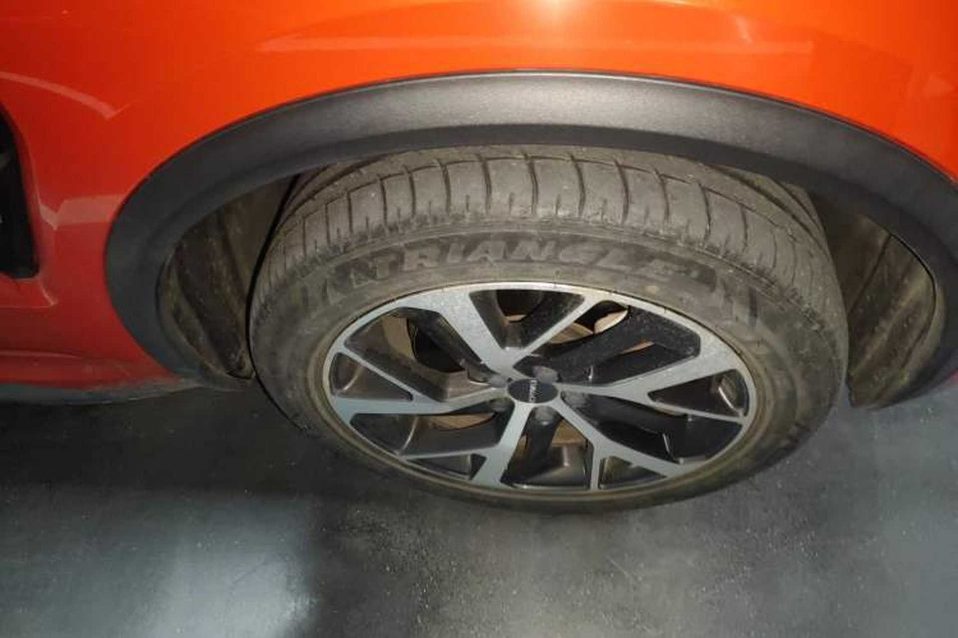 Used Lynk & Co 01 2017 2.0T Four-Wheel Drive Pro Edition Right Front Wheel Hub