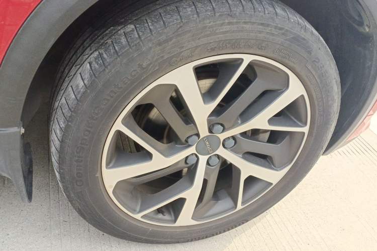 Used Lynk & Co 01 2017 2.0T Four-Wheel Drive Pro Edition Right Front Wheel Hub
