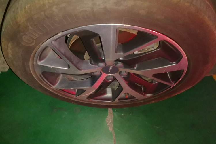 Used Lynk & Co 01 2017 2.0T Four-Wheel Drive Pro Edition Right Front Wheel Hub