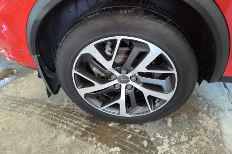 Used Lynk & Co 01 2017 2.0T Four-Wheel Drive Pro Edition Right Rear Wheel Hub