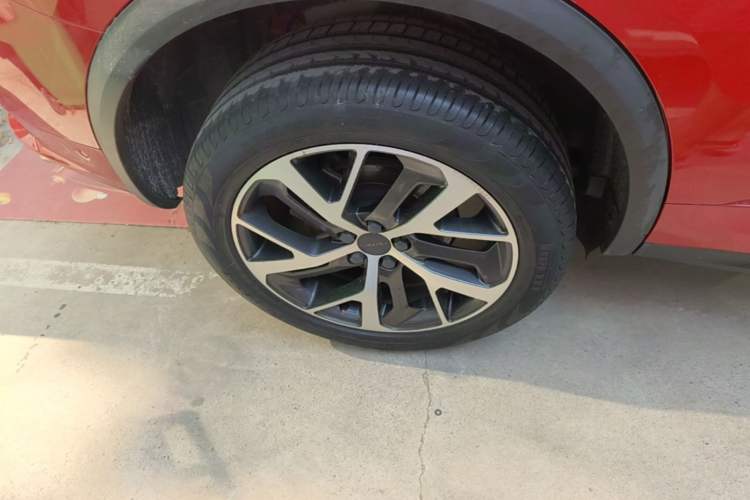 Used Lynk & Co 01 2017 2.0T Four-Wheel Drive Pro Edition Right Rear Wheel Hub