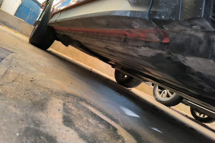 Used Lynk & Co 01 2017 2.0T Four-Wheel Drive Pro Edition Right Side Sill
