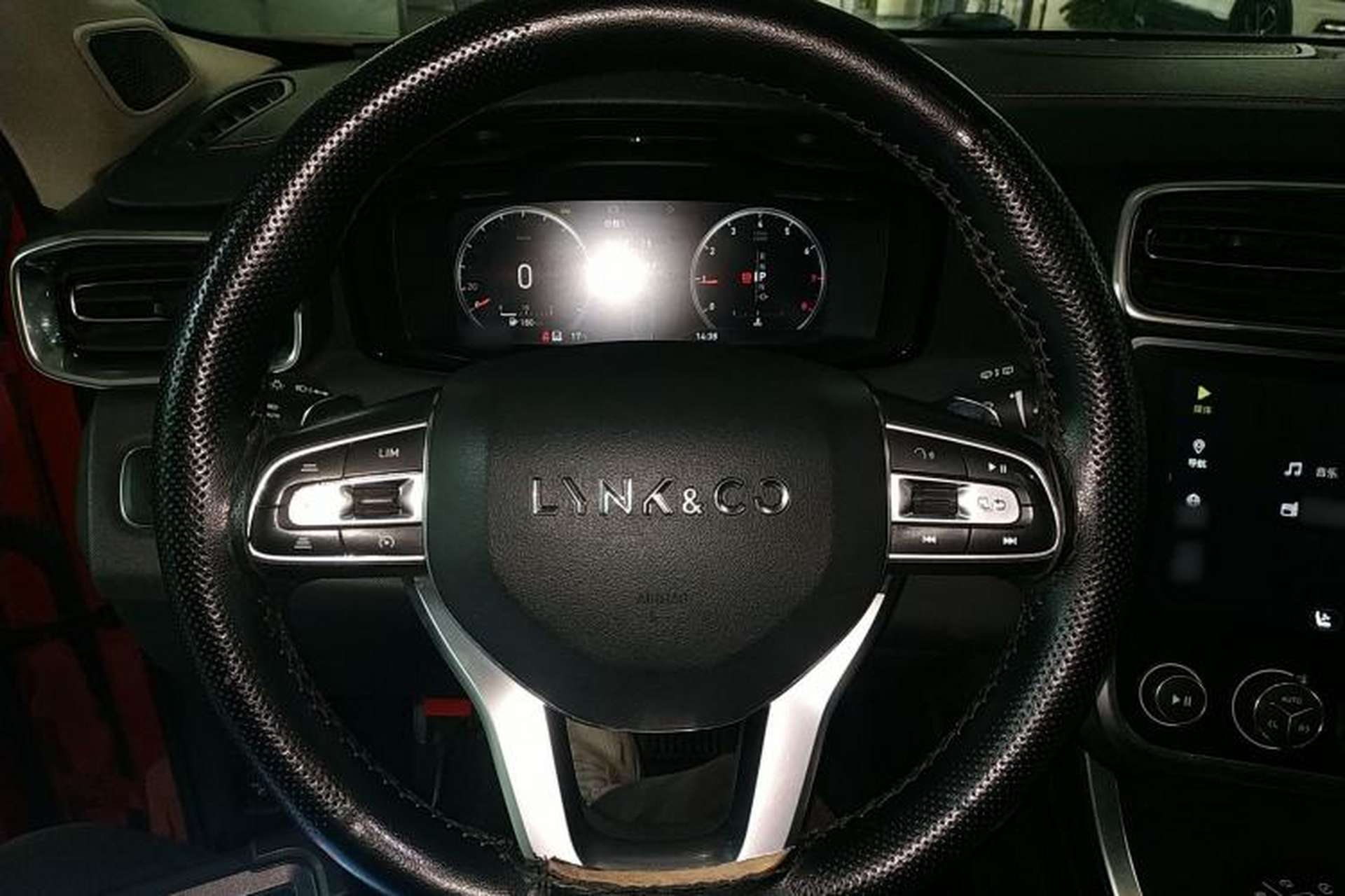 Used Lynk & Co 01 2017 2.0T Four-Wheel Drive Pro Edition Steering Wheel