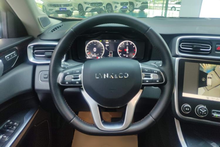 Used Lynk & Co 01 2017 2.0T Four-Wheel Drive Pro Edition Steering Wheel