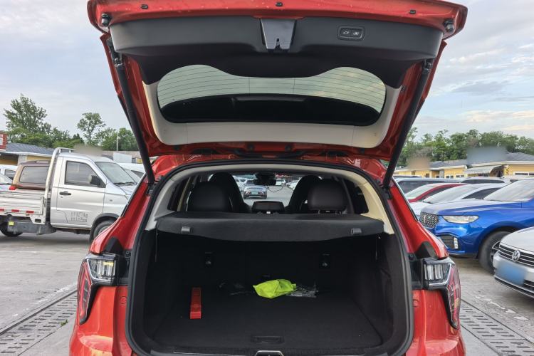 Used Lynk & Co 01 2017 2.0T Four-Wheel Drive Pro Edition Trunk