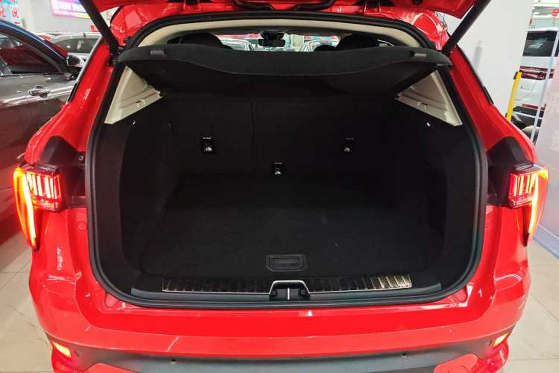 Used Lynk & Co 01 2017 2.0T Four-Wheel Drive Pro Edition Trunk