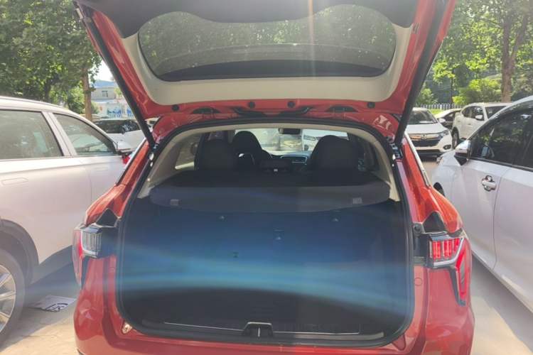 Used Lynk & Co 01 2017 2.0T Four-Wheel Drive Pro Edition Trunk