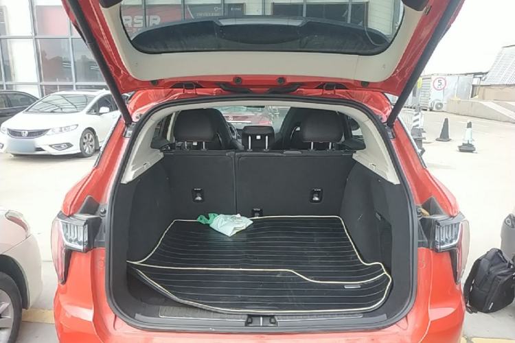 Used Lynk & Co 01 2017 2.0T Four-Wheel Drive Pro Edition Trunk
