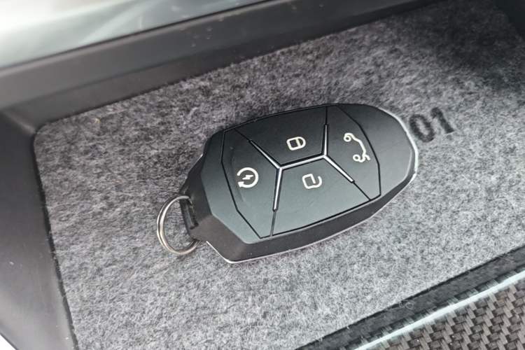 Used Lynk & Co 01 2017 2.0T Four-Wheel Drive Pro Edition Vehicle Key