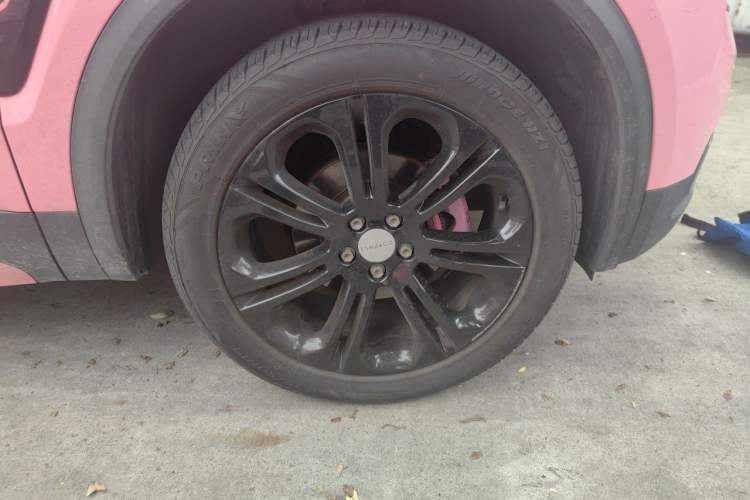 Used Lynk & Co 01 2017 2.0T Two-Wheel Drive Pro Edition Right Front Wheel Hub