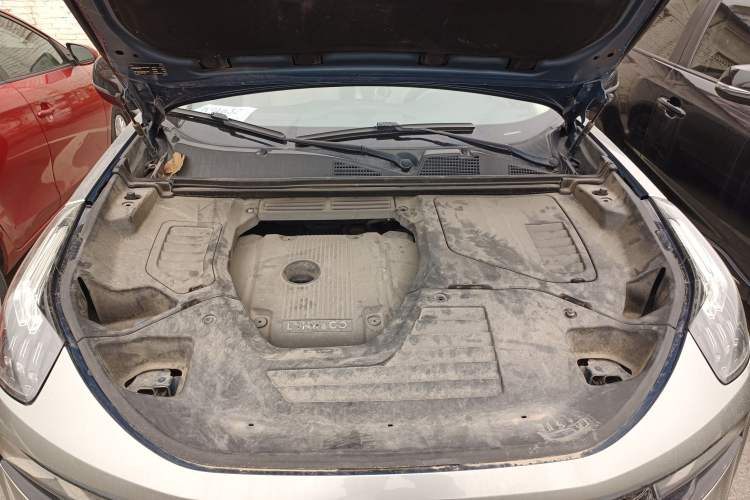 Used Lynk & Co 01 2017 2.0T Two-Wheel Drive Zhaopu Version Engine Bay