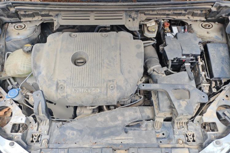 Used Lynk & Co 01 2017 2.0T Four-Wheel Drive Pro Edition Engine Bay