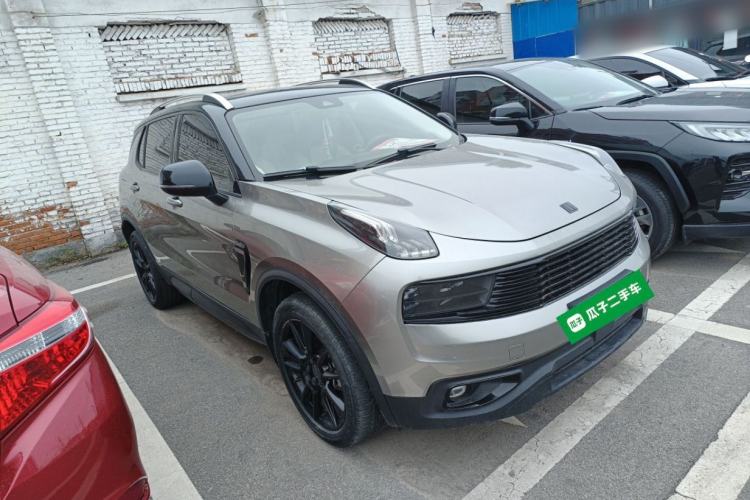 Used Lynk & Co 01 2017 2.0T Two-Wheel Drive Zhaopu Version Exterior 1