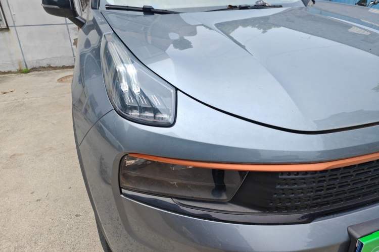 Used Lynk & Co 01 2017 2.0T Four-Wheel Drive Pro Edition Right Front Headlight