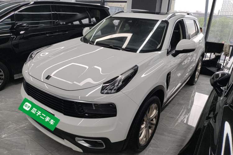 Used Lynk & Co 01 2017 2.0T Two-Wheel Drive Pro Edition Guazi used car, China used car export, Used car for sale, Used cars, Cheapest cars for sale