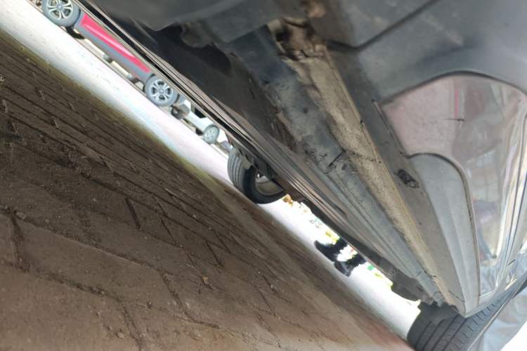 Used Lynk & Co 01 2017 2.0T Two-Wheel Drive Pro Edition Chassis Front Left