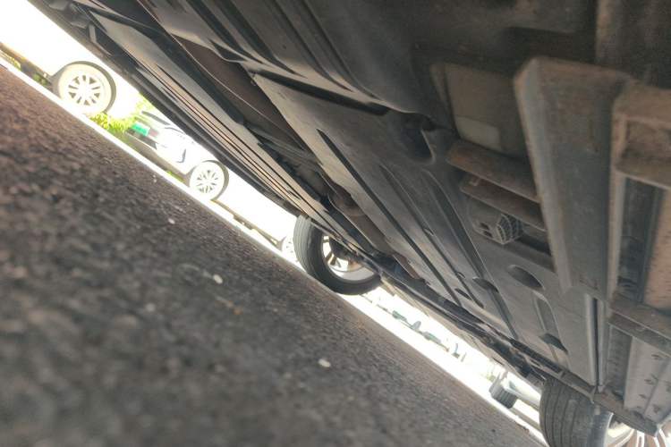 Used Lynk & Co 01 2017 2.0T Two-Wheel Drive Pro Edition Chassis Front Left