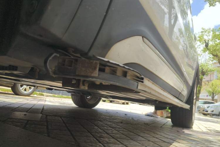 Used Lynk & Co 01 2017 2.0T Two-Wheel Drive Pro Edition Chassis Front Left