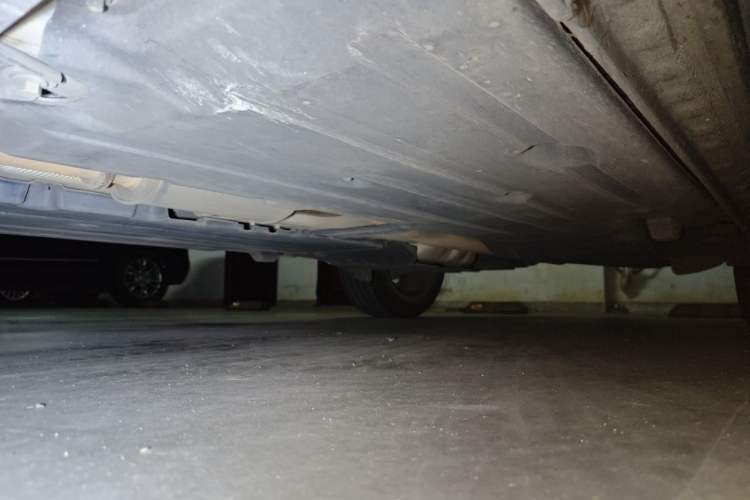 Used Lynk & Co 01 2017 2.0T Two-Wheel Drive Pro Edition Chassis Front Left