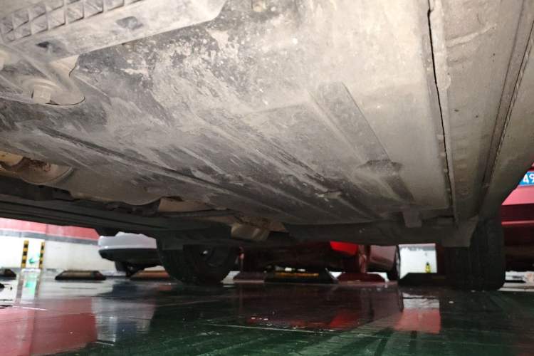 Used Lynk & Co 01 2017 2.0T Four-Wheel Drive Pro Edition Chassis Front Left