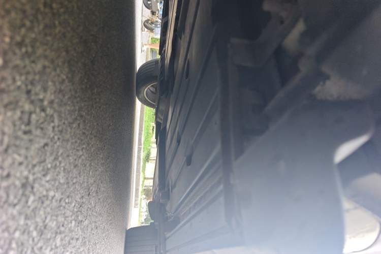 Used Lynk & Co 01 2017 2.0T Two-Wheel-Drive Version Chassis Front Left