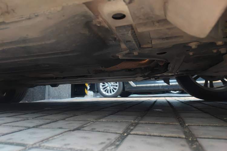 Used Lynk & Co 01 2017 2.0T Two-Wheel Drive Pro Edition Chassis Front Right