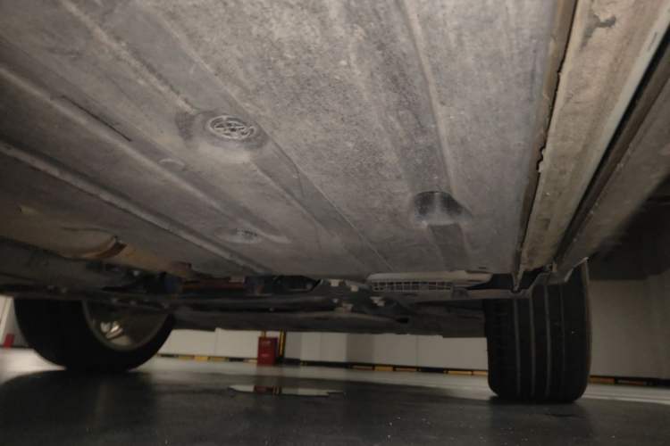 Used Lynk & Co 01 2017 2.0T Two-Wheel Drive Pro Edition Chassis Front Right