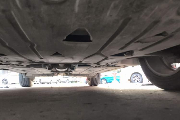 Used Lynk & Co 01 2017 2.0T Two-Wheel-Drive Version Chassis Front
