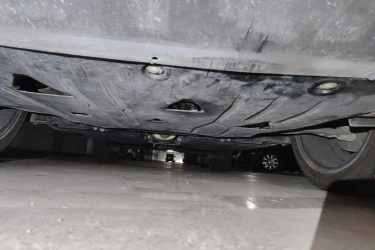 Used Lynk & Co 01 2017 2.0T Four-Wheel Drive Pro Edition Chassis Front
