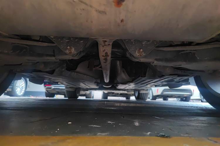 Used Lynk & Co 01 2017 2.0T Two-Wheel Drive Pro Edition Chassis Rear