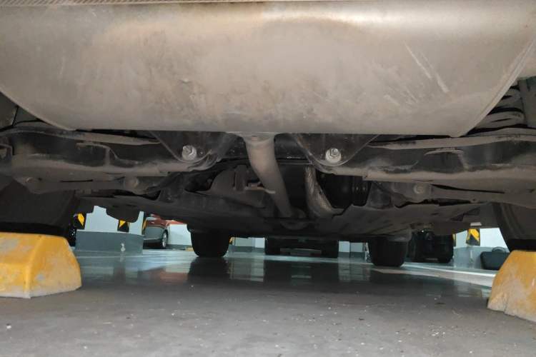 Used Lynk & Co 01 2017 2.0T Two-Wheel Drive Pro Edition Chassis Rear