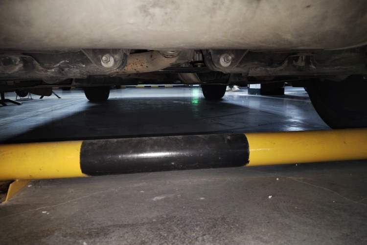 Used Lynk & Co 01 2017 2.0T Four-Wheel Drive Pro Edition Chassis Rear