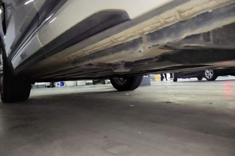 Used Lynk & Co 01 2017 2.0T Two-Wheel Drive Pro Edition Chassis Rear Left