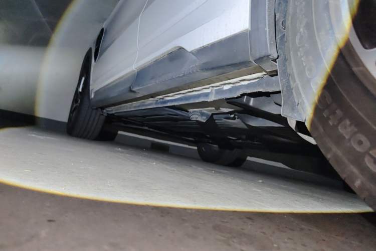 Used Lynk & Co 01 2017 2.0T Four-Wheel Drive Pro Edition Chassis Rear Left