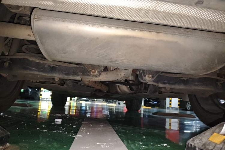 Used Lynk & Co 01 2017 2.0T Four-Wheel Drive Pro Edition Chassis Rear