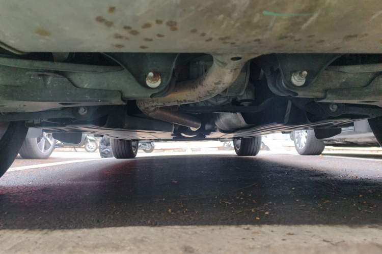 Used Lynk & Co 01 2017 2.0T Four-Wheel Drive Pro Edition Chassis Rear