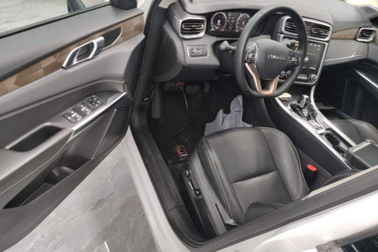 Used Lynk & Co 01 2017 2.0T Two-Wheel Drive Pro Edition Driver Seat