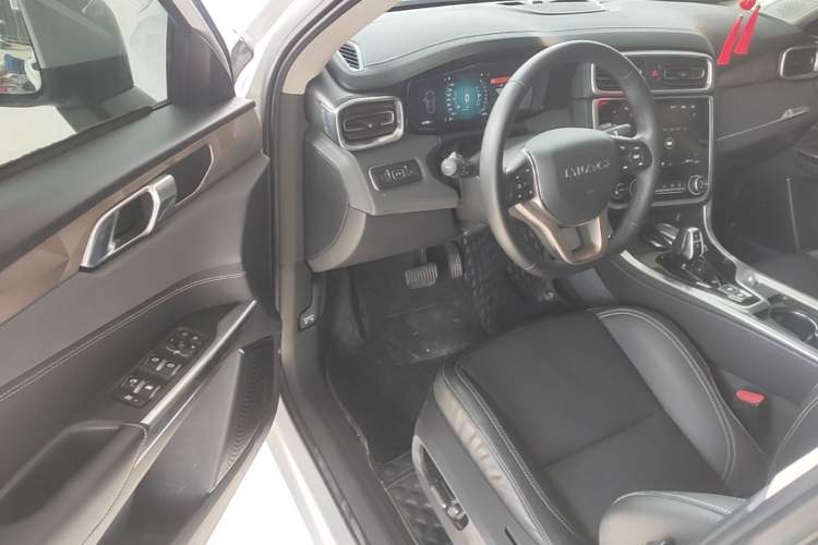 Used Lynk & Co 01 2017 2.0T Two-Wheel-Drive Version Driver Seat