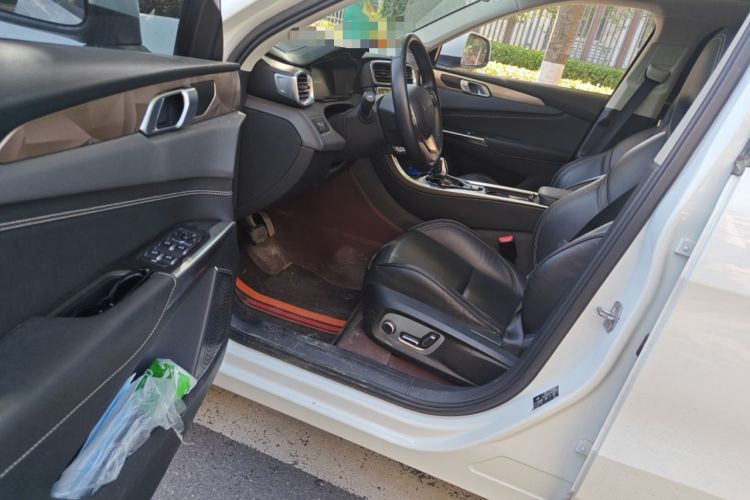 Used Lynk & Co 01 2017 2.0T Two-Wheel Drive Pro Edition Driver Seat