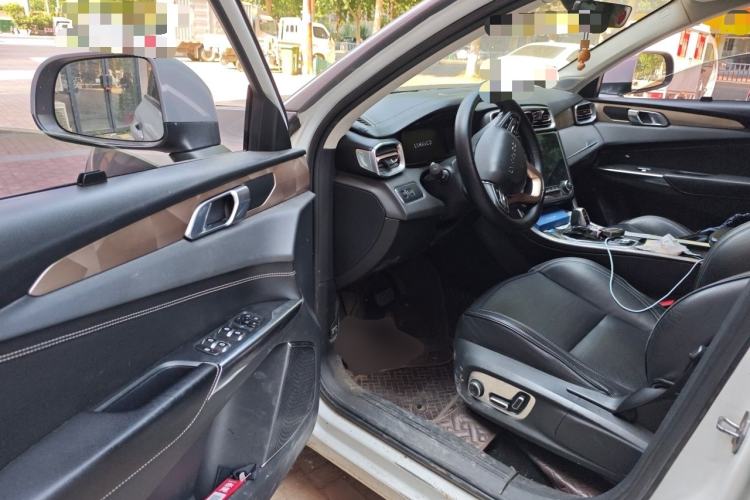 Used Lynk & Co 01 2017 2.0T Two-Wheel Drive Pro Edition Driver Seat