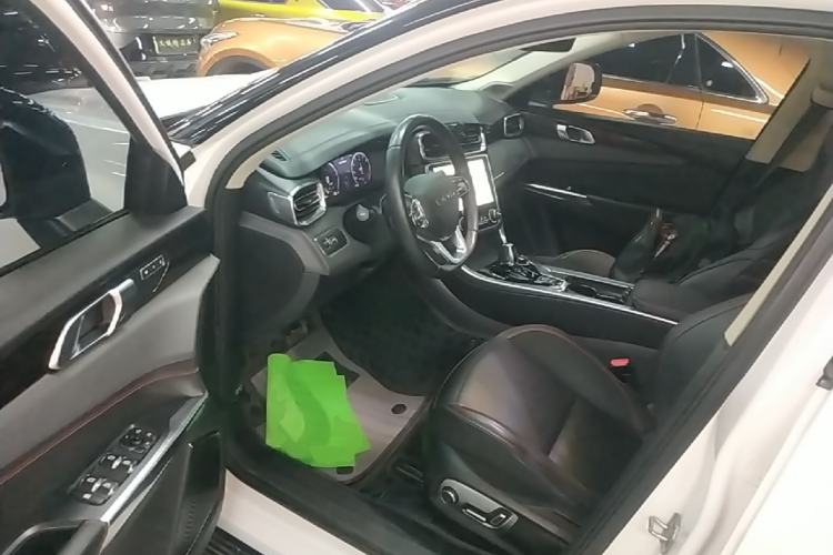 Used Lynk & Co 01 2017 2.0T Four-Wheel Drive Pro Edition Driver Seat