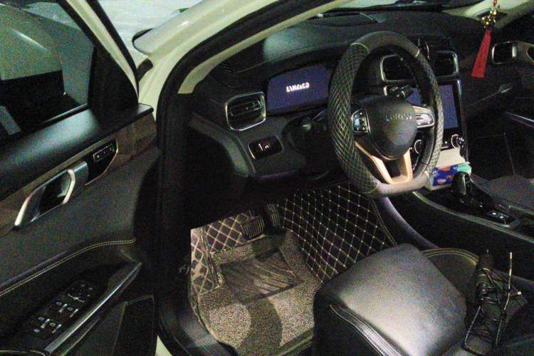Used Lynk & Co 01 2017 2.0T Two-Wheel Drive Pro Edition Driver Seat