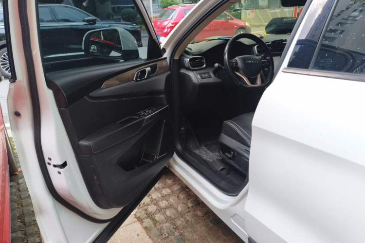 Used Lynk & Co 01 2017 2.0T Two-Wheel-Drive Version Driver Seat
