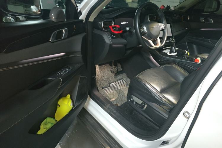 Used Lynk & Co 01 2017 2.0T Two-Wheel Drive Pro Edition Driver Seat