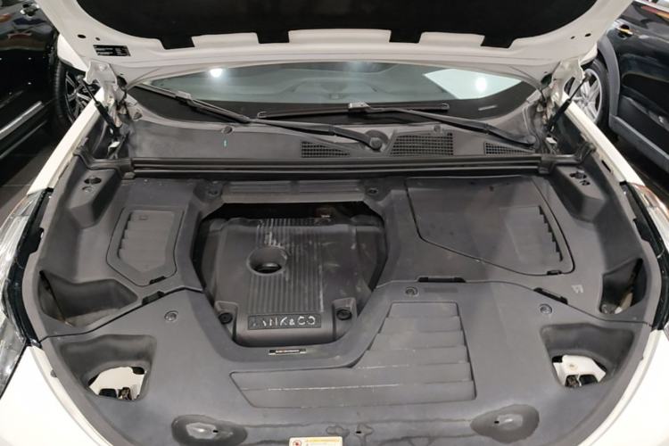 Used Lynk & Co 01 2017 2.0T Two-Wheel Drive Pro Edition Engine Bay